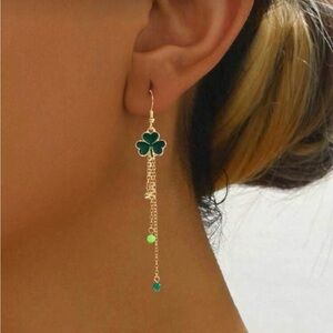 Elegant Green Clover Dangle Earrings